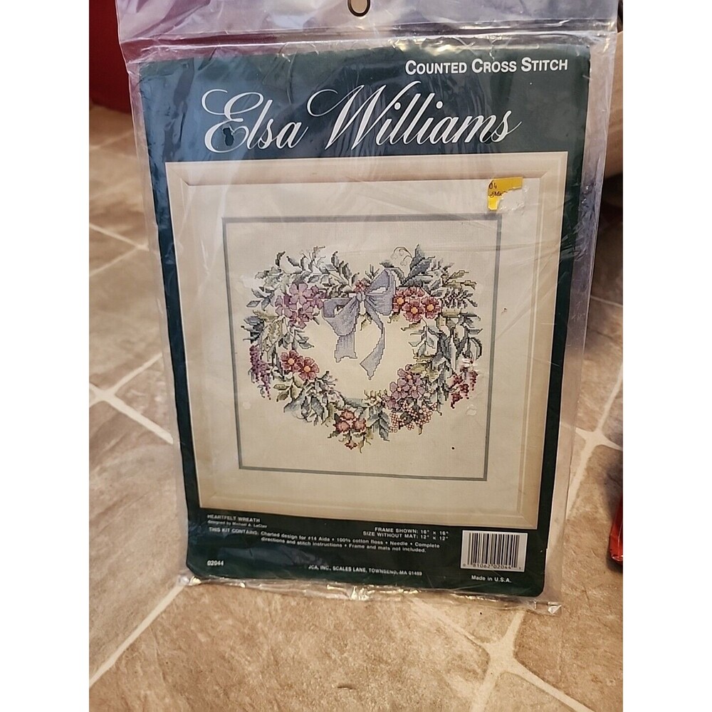 Elsa Williams Counted Cross Stitch Kit HEARTFELT WREATH 2044 NIP Michael LeClair
